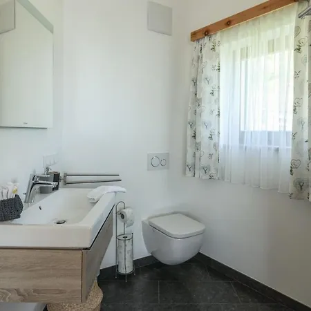 1a - Haus-appartment Weitblick - In Out Appartamento